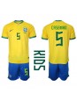 Brazílie Casemiro #5 Domácí dres pro děti MS 2022 Krátký Rukáv (+ trenýrky)
